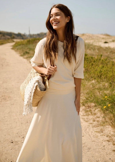 Midi Waistband Jersey Skirt - LIV & Company
