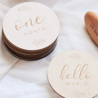 Baby Monthly Milestone Cards (leaves) - LIV & Company