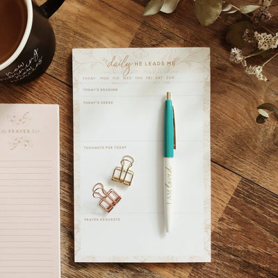 Blush Floral Notepad: Daily He Leads Me - LIV & Company