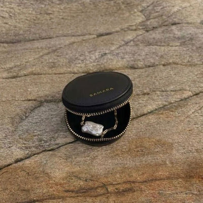 Vegan Leather Jewelry Pouch - LIV & Company